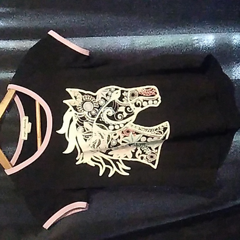 Black and pink horse shirt